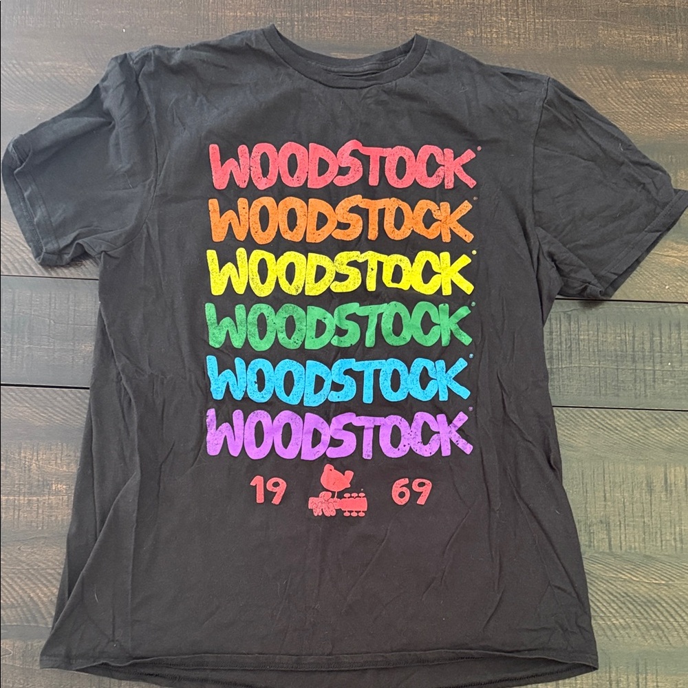 Colorful Woodstock Graphic T-Shirt